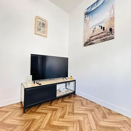 شقة Morgan' لووْ